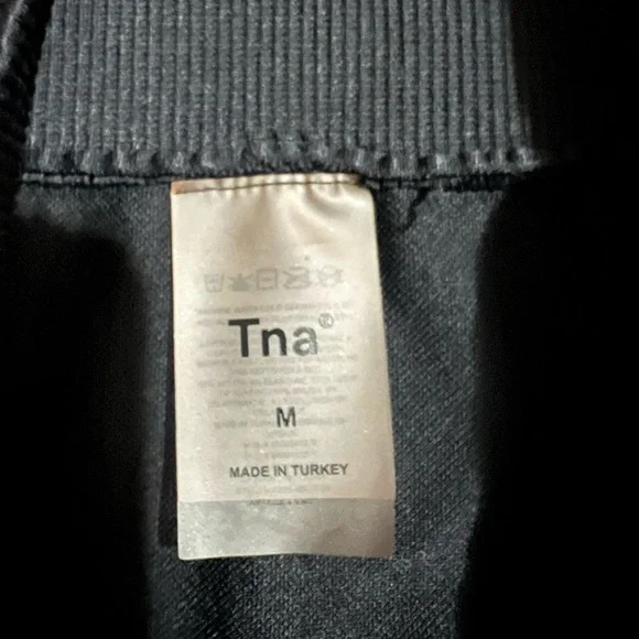 TnaSLICK Rib Cheeky Hi-Rise 7" Short - Picture 3 of 3